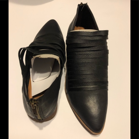 Black booties - Picture 3 of 4